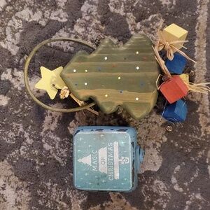 Christmas Tree Box & Ornament